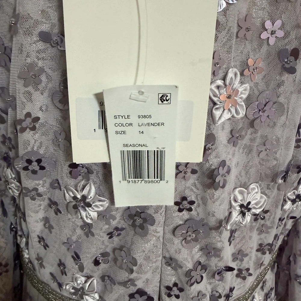 Mac Duggal Lavender Sequin Floral Gown size 14 NWT $698 - Picture 9 of 12